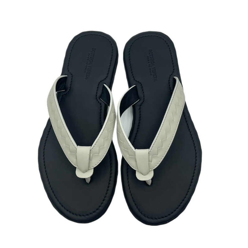 Bottega Veneta Men's White/Black Leather Thong Sandal 40/US 7
