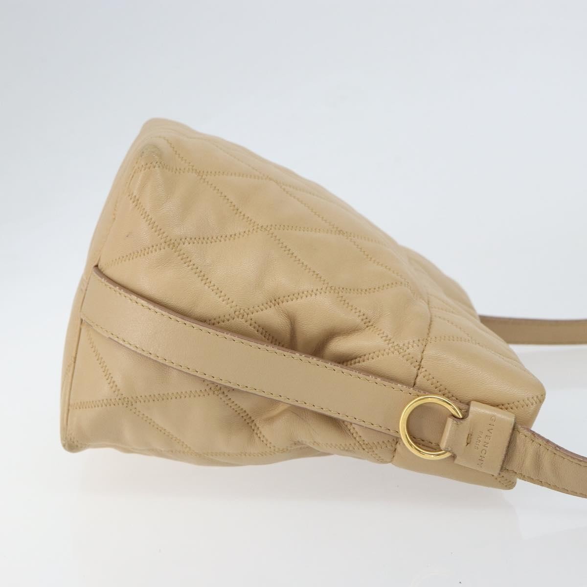 Givenchy Gv Bucket Quilted Leather Beige Leather Shoulder Bag Bag (Pre-Owned)