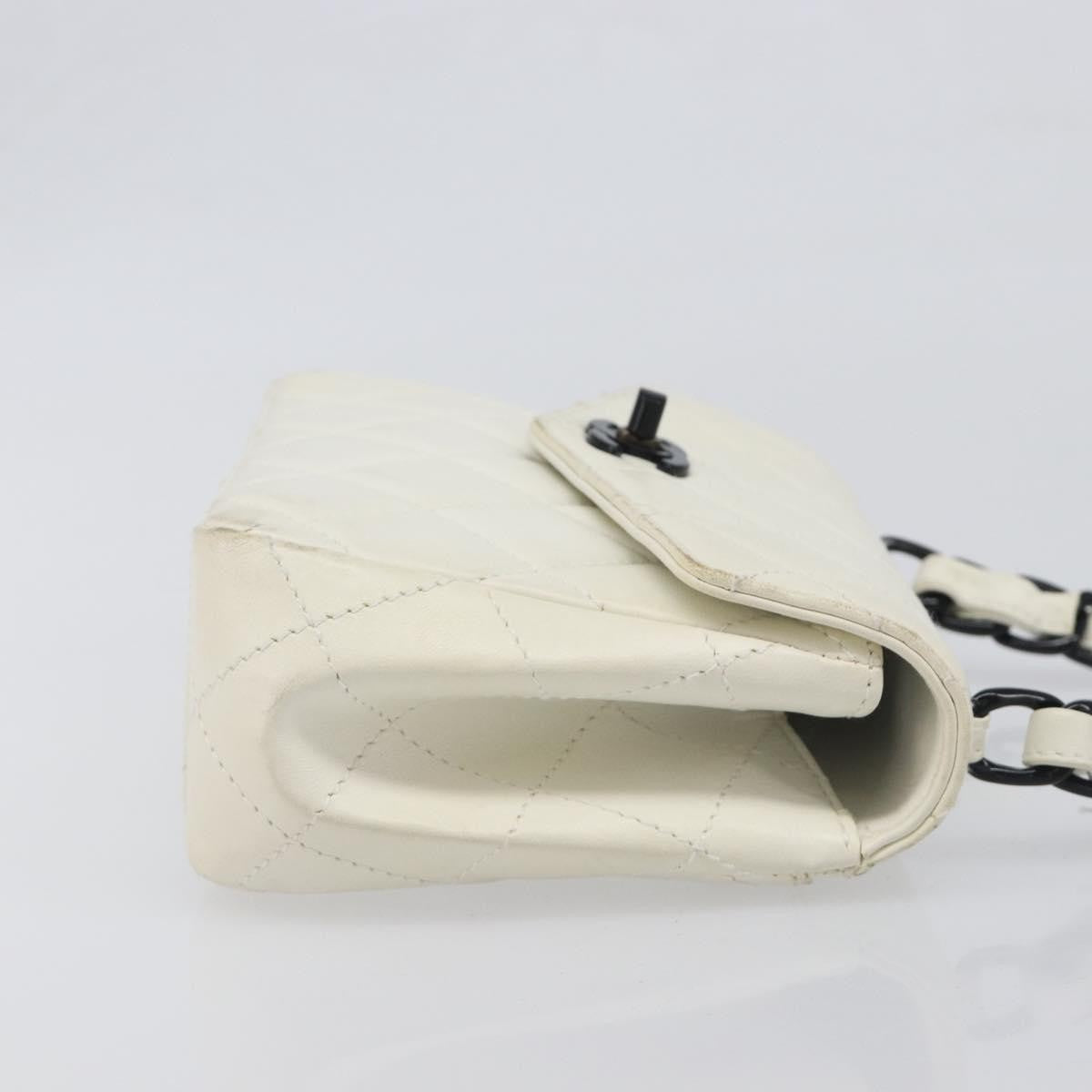 Chanel Vintage Envelope Flap Quilted Lambskin White Leather Shoulder Bag Bag (Pre-Owned)