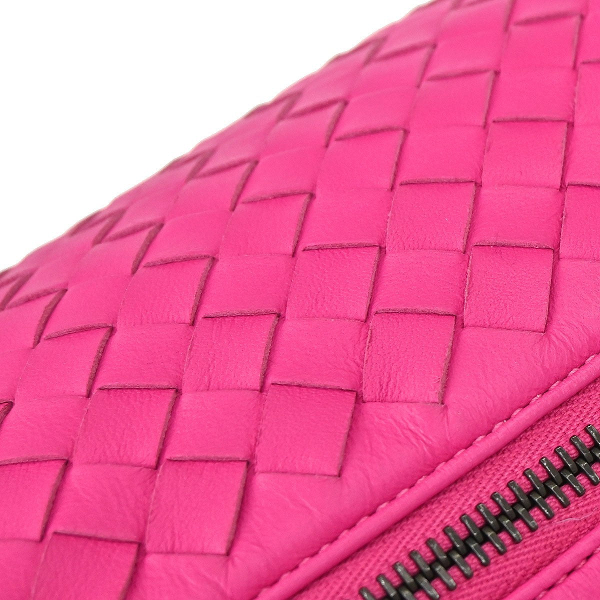 Bottega Veneta Intrecciato Leather Pink Leather Handbag (Pre-Owned)