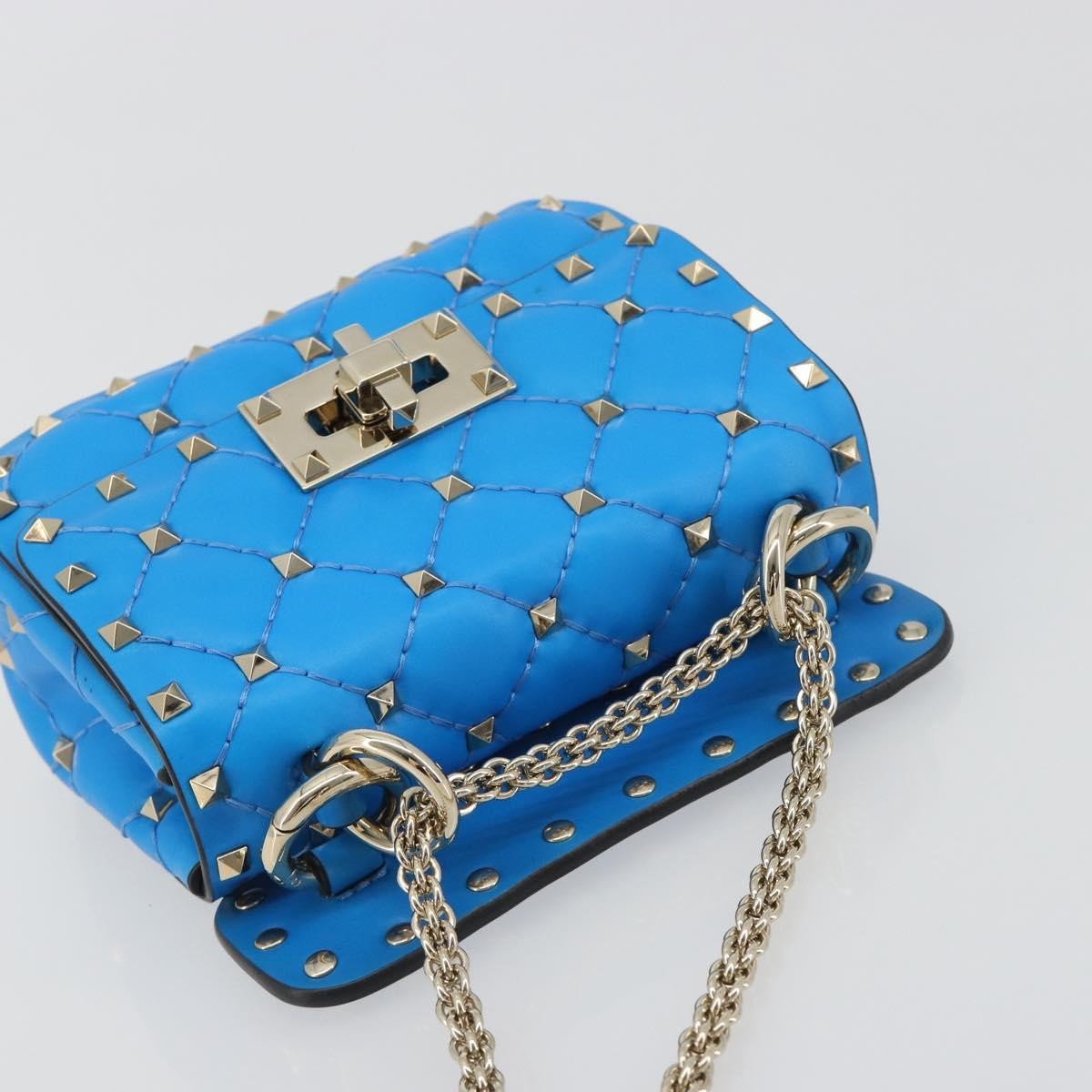 Valentino Garavani Rockstud Spike Flap Quilted Leather Blue Leather Shoulder Bag Bag (Pre-Owned)