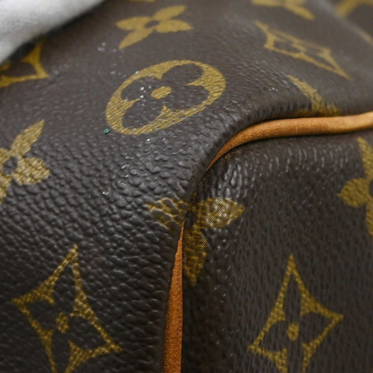 Louis Vuitton Keepall Monogram Brown Canvas Travel Bag Bag (Pre-Owned)