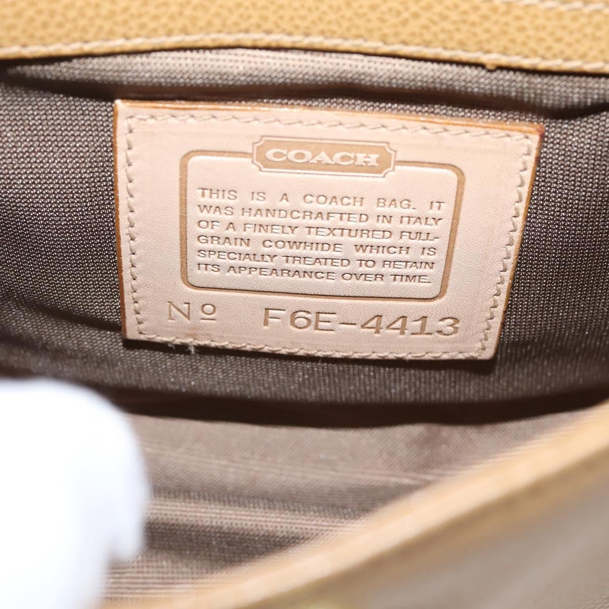 Coach Handbag Sling Beige Leather Handbag (Pre-Owned)