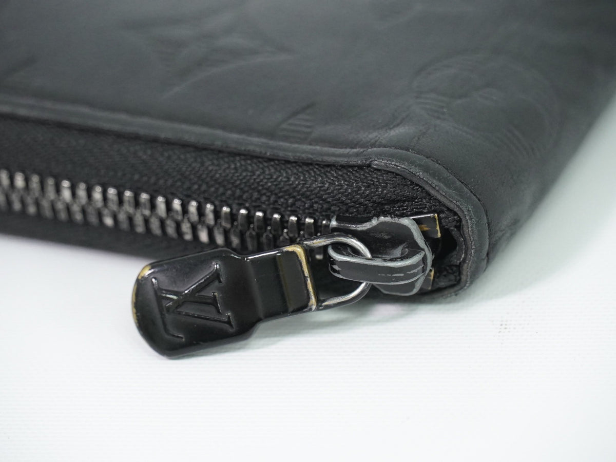 Louis Vuitton Zippy Monogram Shadow Leather Black Leather Wallets Accessory (Pre-Owned)