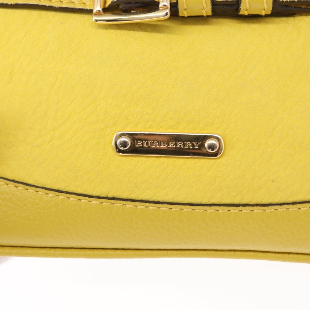 Burberry Vintage Leather Yellow Leather Shoulder Bag Bag (Pre-Owned)