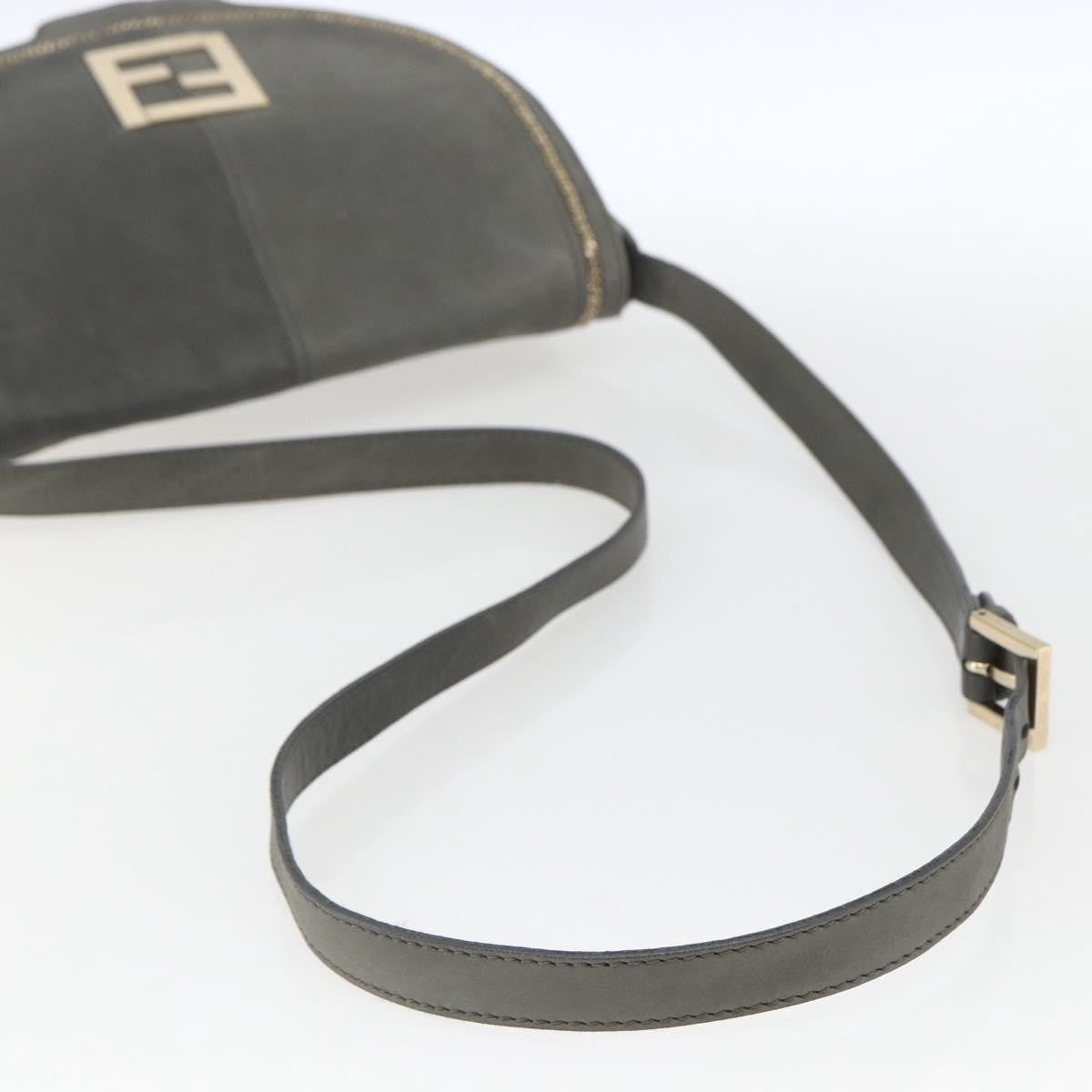 Fendi Shoulder Leather Gray Leather Shoulder Bag Bag (Pre-Owned)