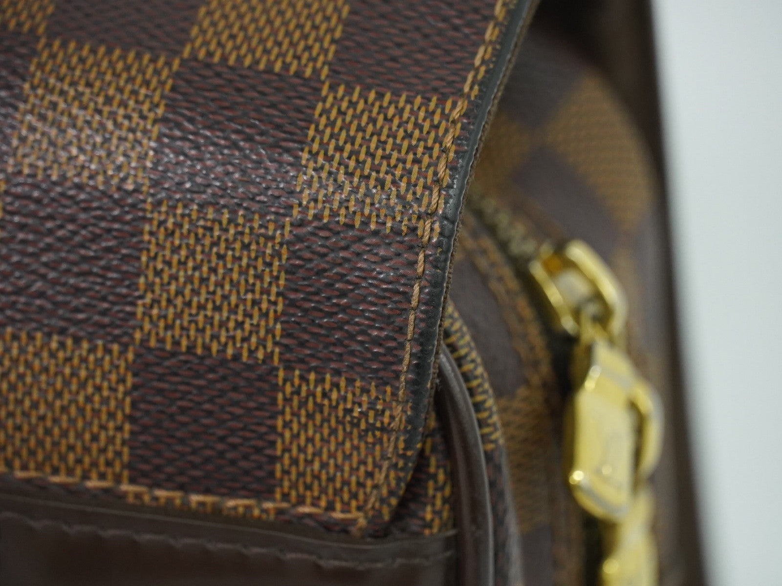 Louis Vuitton Shelton Messenger Damier Ebene Brown Canvas Shoulder Bag Bag (Pre-Owned)