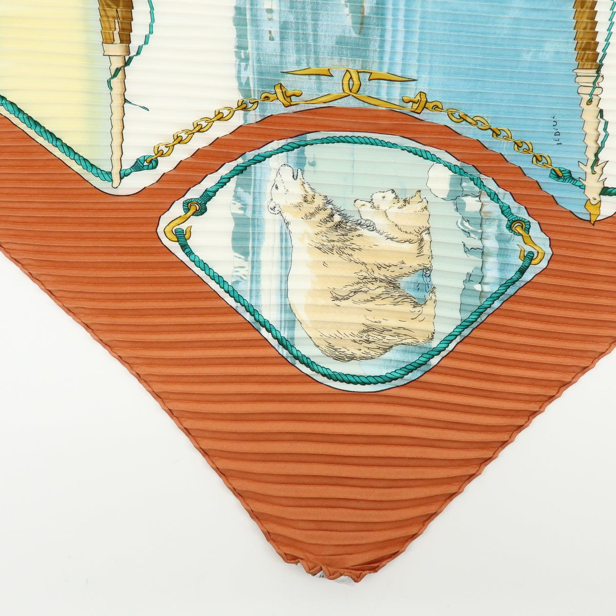 Hermes Gronland Pleated Silk Brown Silk Scarve & Shawl Accessory (Pre-Owned)