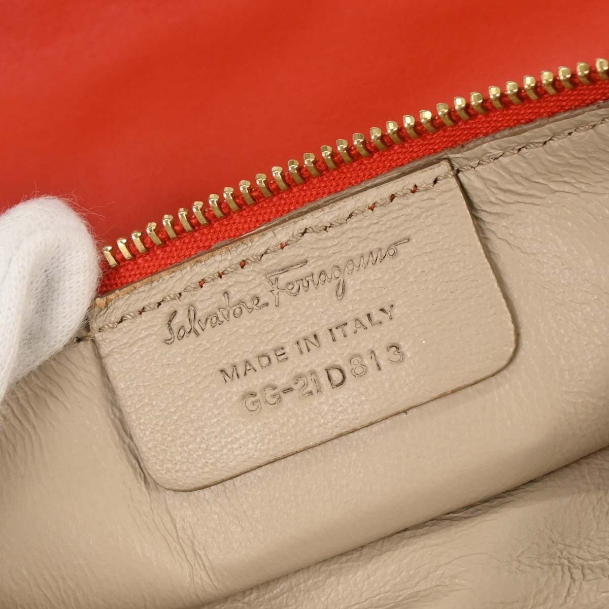 Salvatore Ferragamo Sookie Satchel Leather Red Leather Handbag (Pre-Owned)