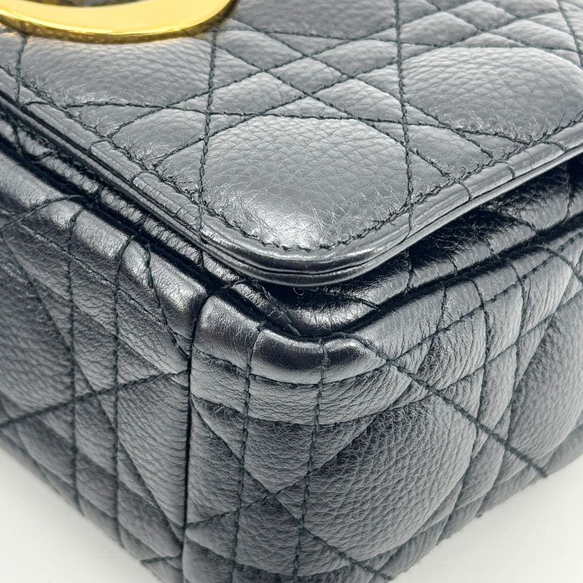 Christian Dior Caro Cannage Quilt Calfskin Black Leather Handbag (Pre-Owned)