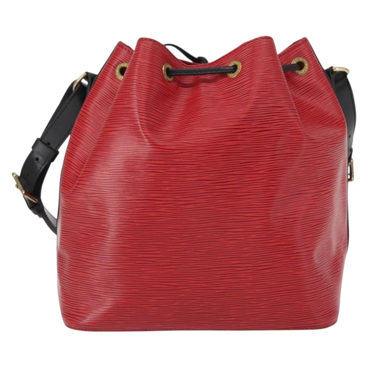 Louis Vuitton Bicolor Petit Noe Epi Leather Red Leather Handbag (Pre-Owned)