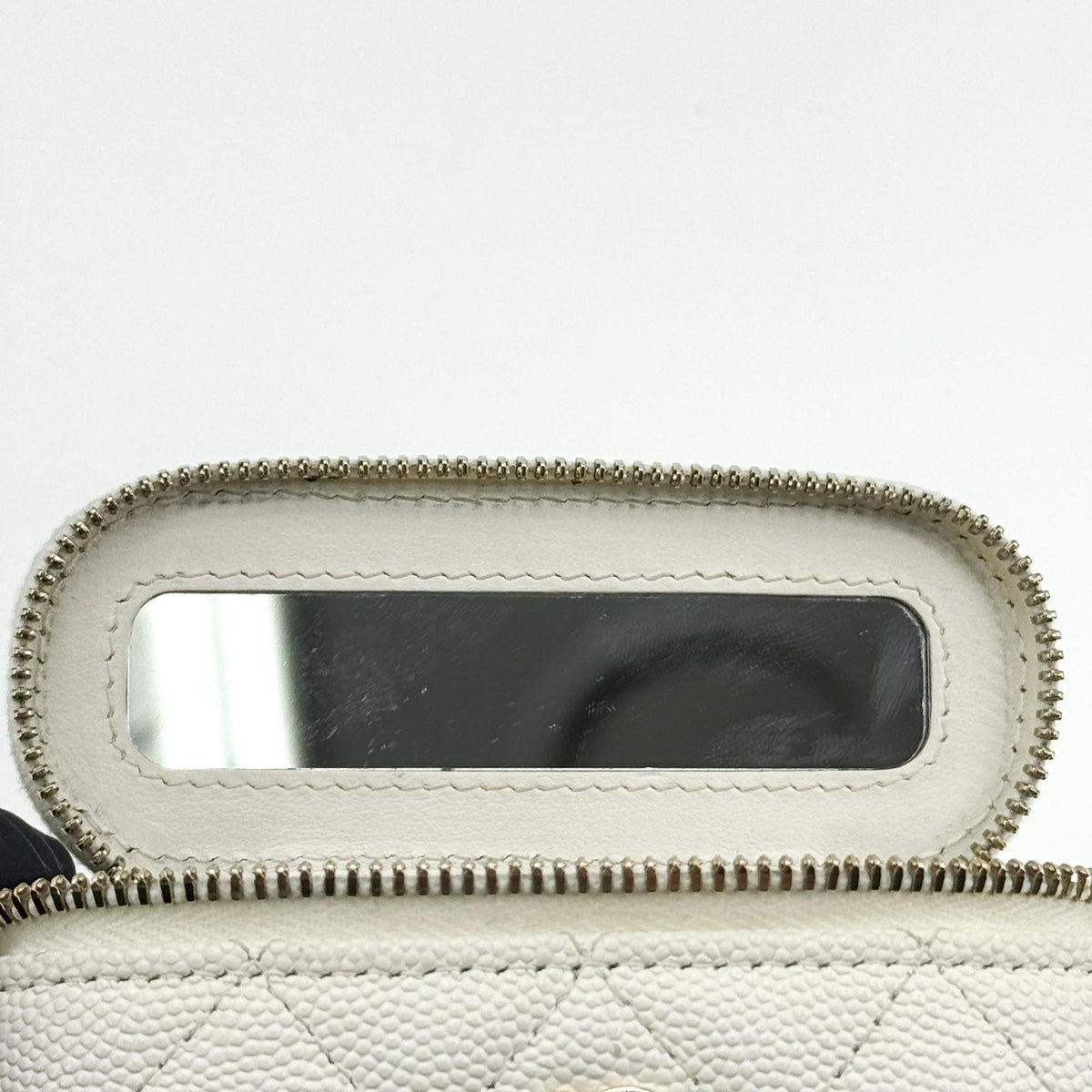 Chanel Vertical Classic Vanity Case With Chain Quilted Caviar White Calfskin Crossbody Bag Bag (Pre-Owned)