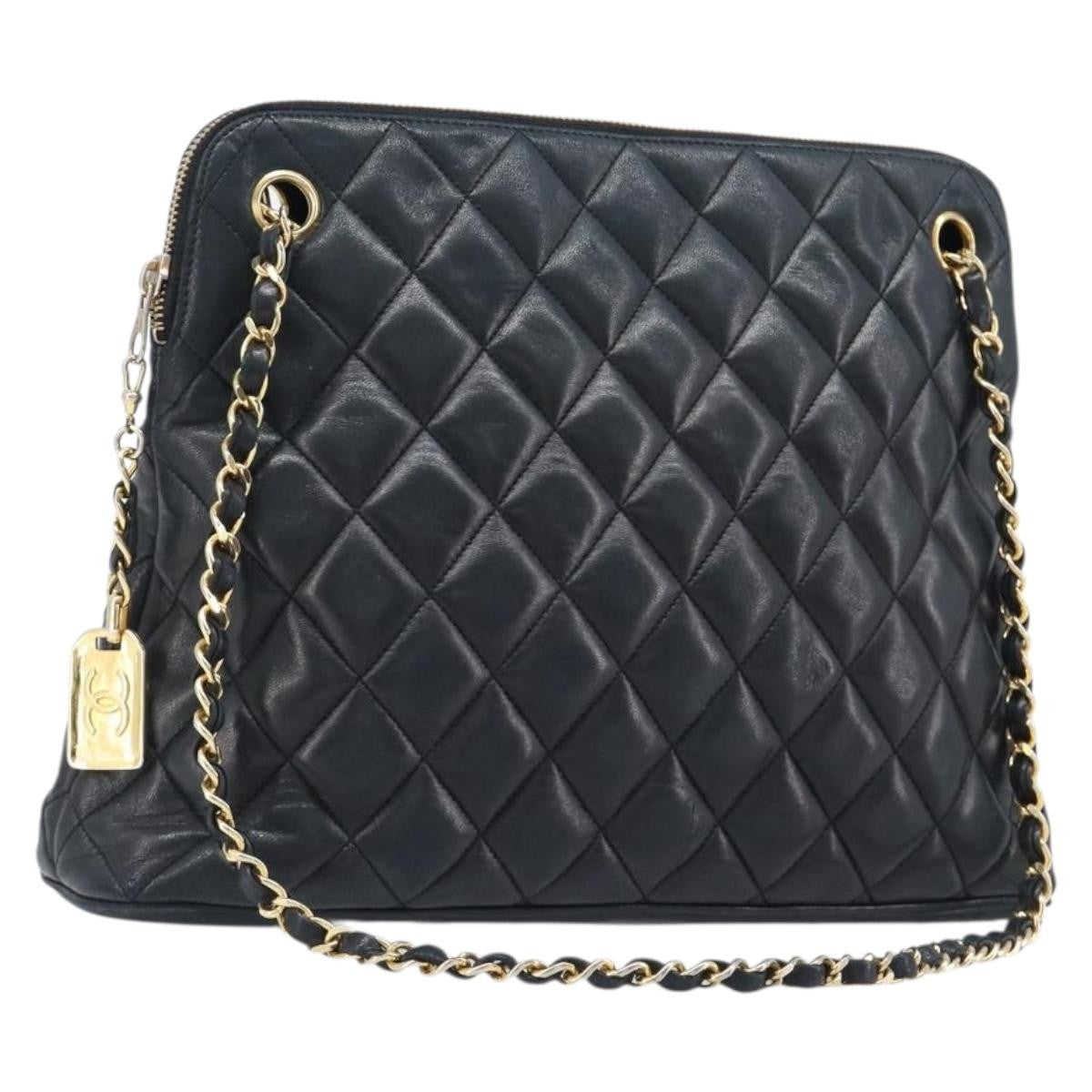 Chanel Shoulder Quilted Leather Black Leather Shoulder Bag Bag (Pre-Owned)