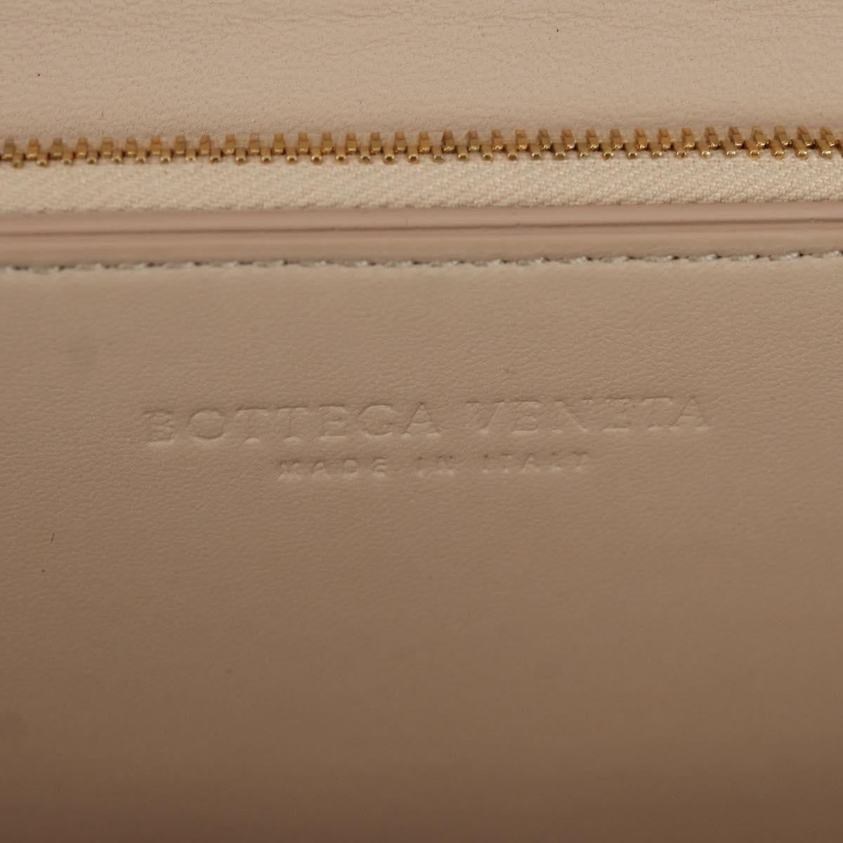 Bottega Veneta Bv Classic Textured Calfskin Beige Leather Handbag (Pre-Owned)