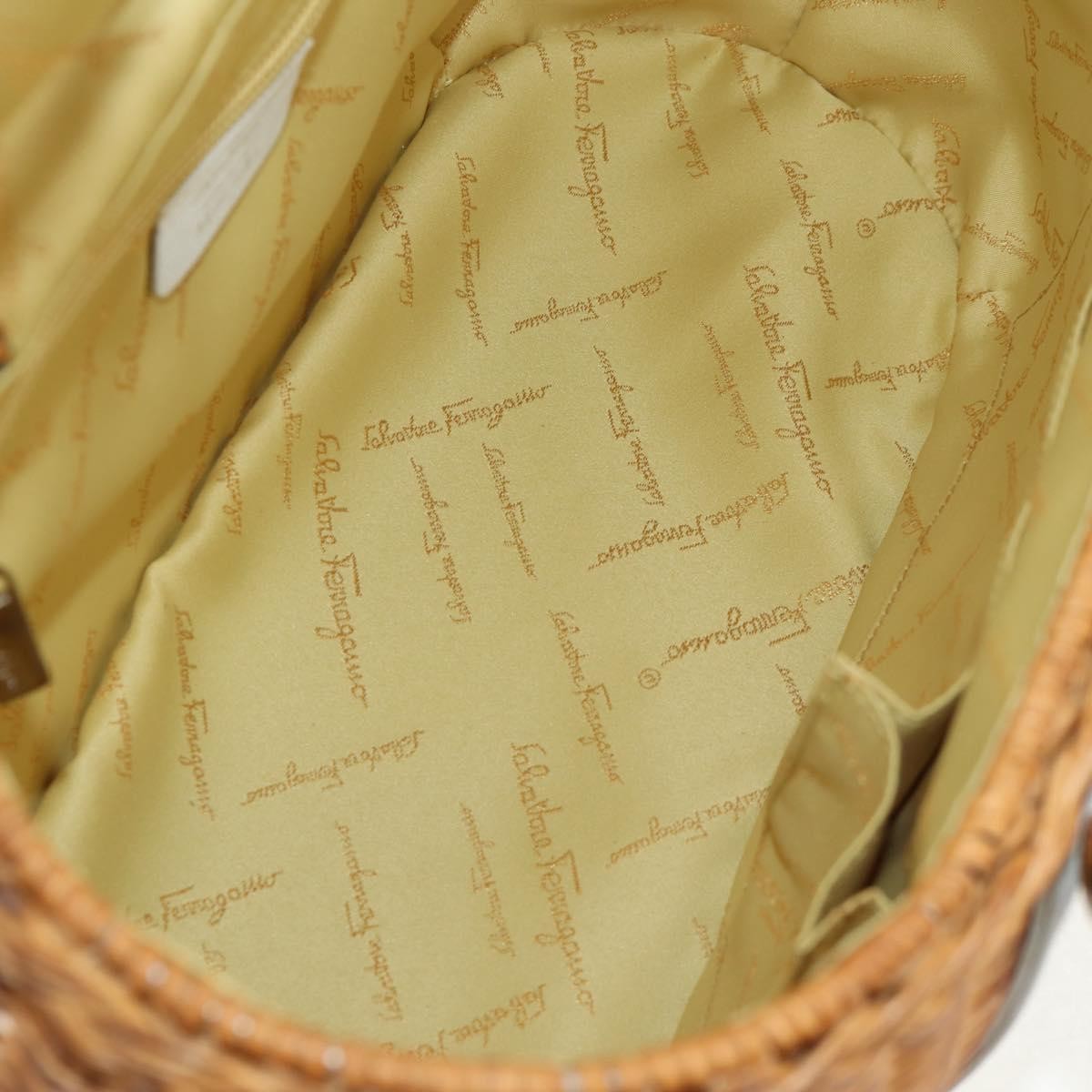 Salvatore Ferragamo Basket Gancini Leather And Wicker Beige Wicker Handbag (Pre-Owned)