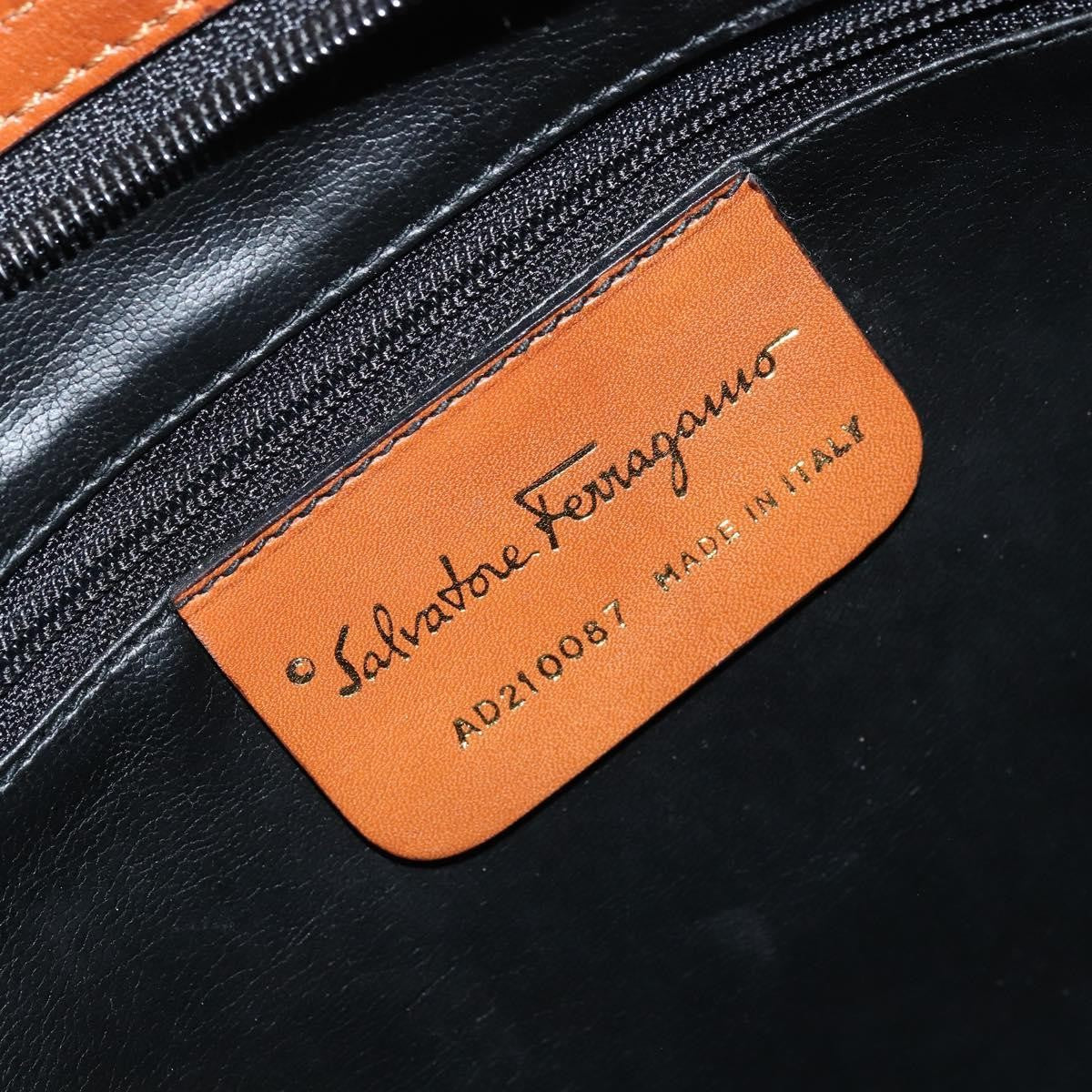 Salvatore Ferragamo Shoulder Leather Black Leather Shoulder Bag Bag (Pre-Owned)