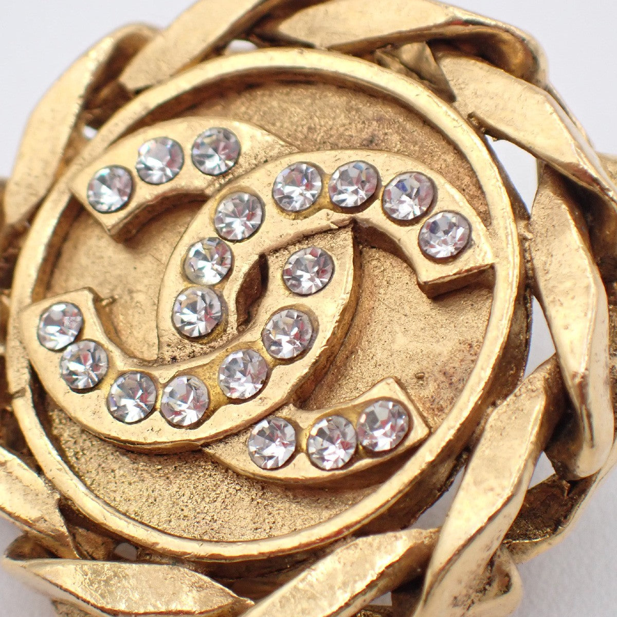 Chanel Vintage Cc Round Clip-On Metal With Crystals Gold Gold_Plated Earrings Jewelry (Pre-Owned)