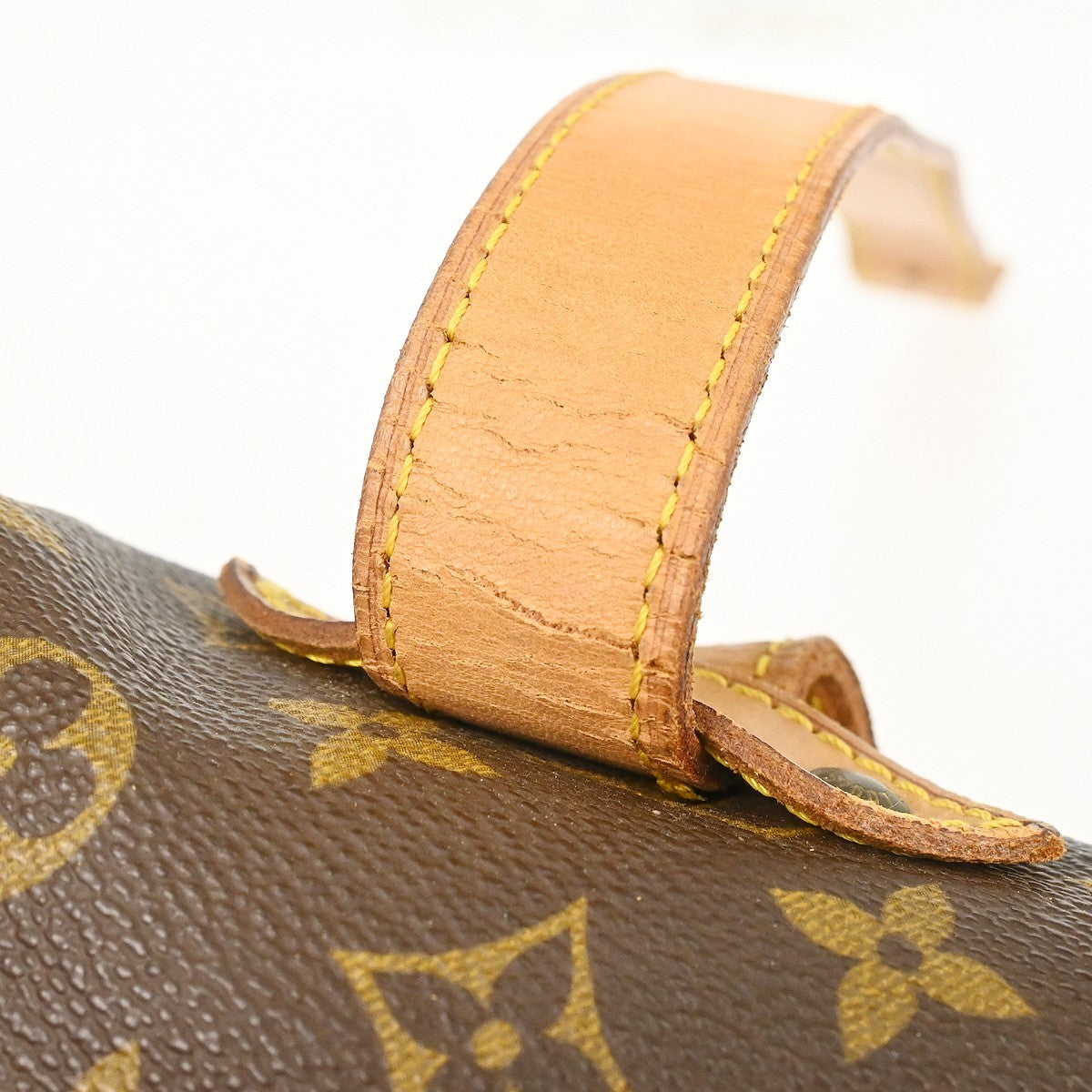 Louis Vuitton Saumur Monogram Canvas Brown Canvas Shoulder Bag Bag (Pre-Owned)