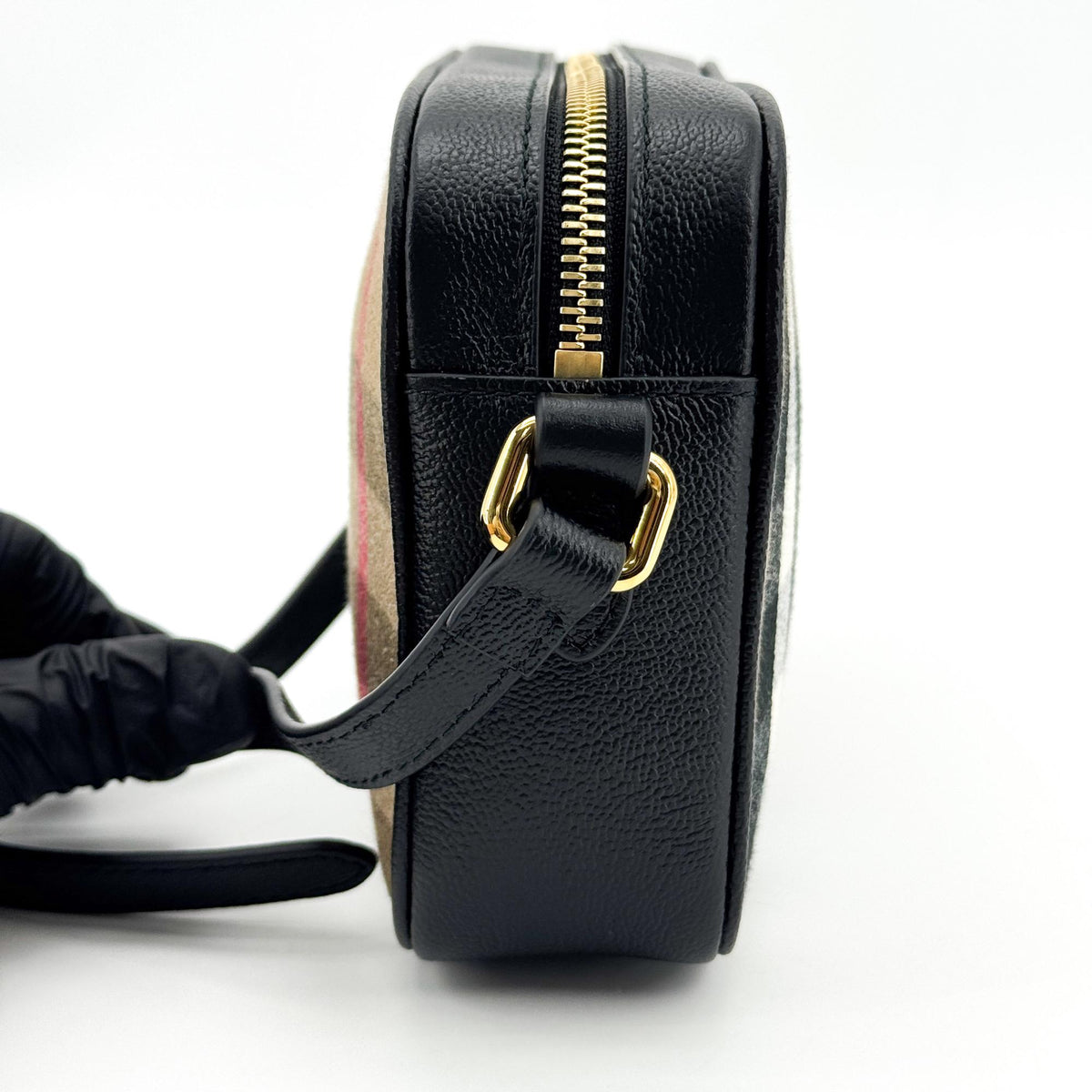 Burberry Camera Vintage Check Canvas Black Canvas Handbag (Pre-Owned)