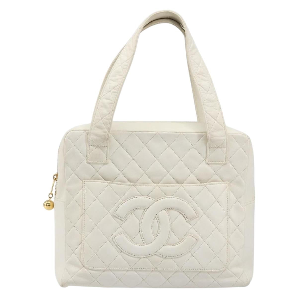 Chanel Cc Handbag Leather White Leather Handbag (Pre-Owned)