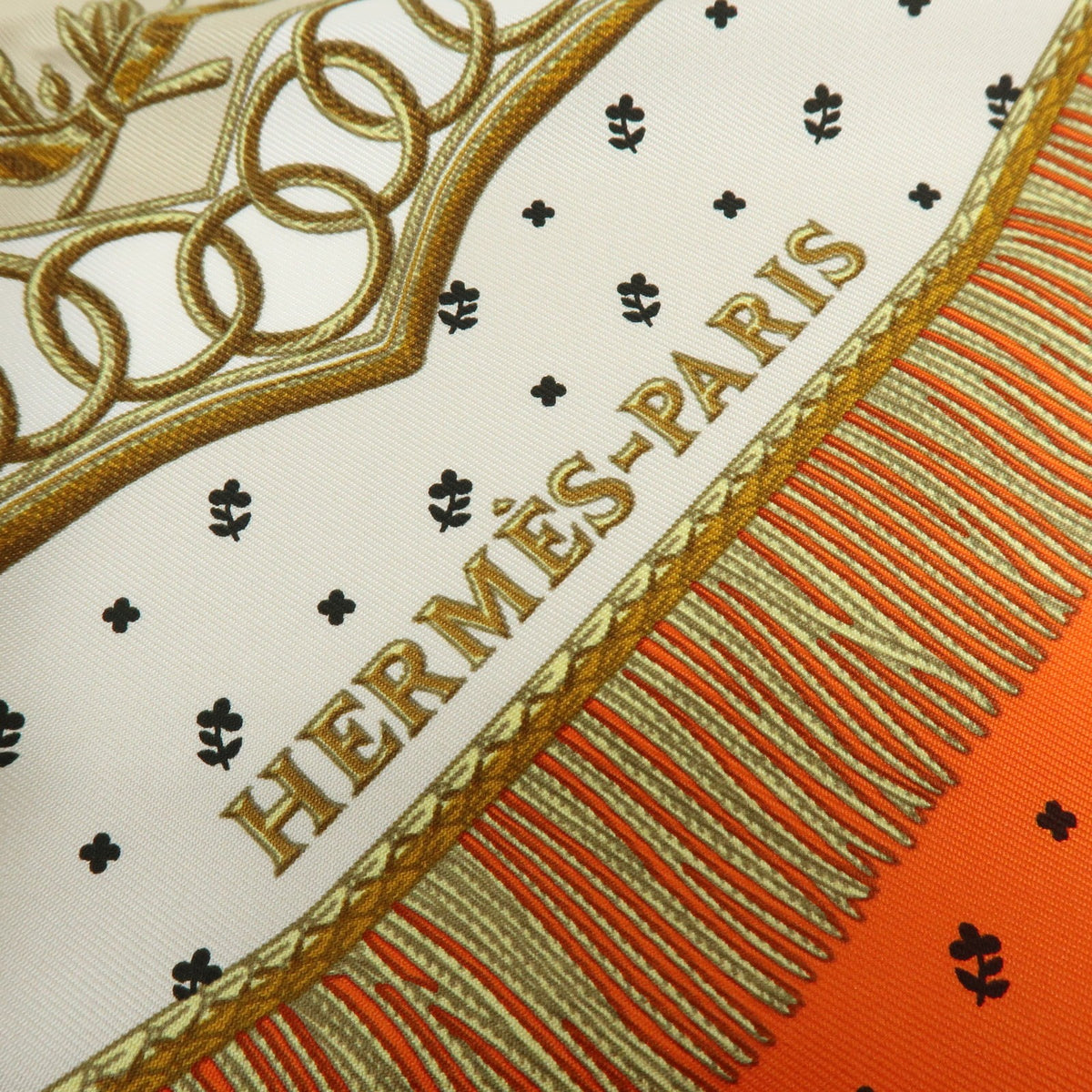 Hermes Carré 42 Silk Orange Silk Scarve & Shawl Accessory (Pre-Owned)
