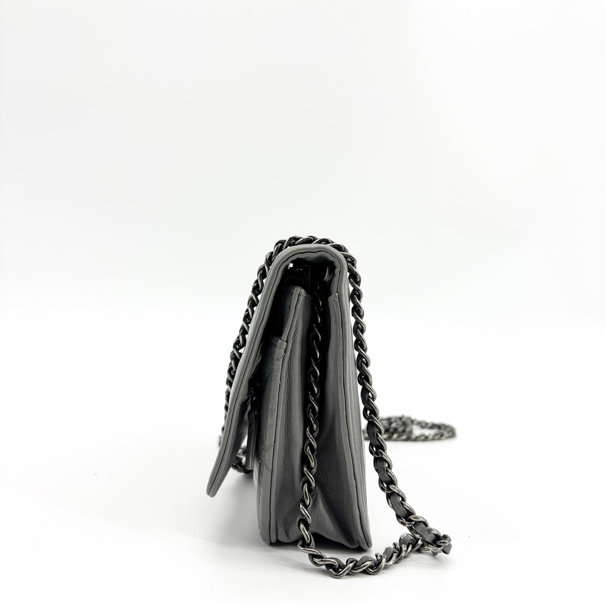 Chanel Boy Clutch Quilted Leather Gray Leather Shoulder Bag Bag (Pre-Owned)