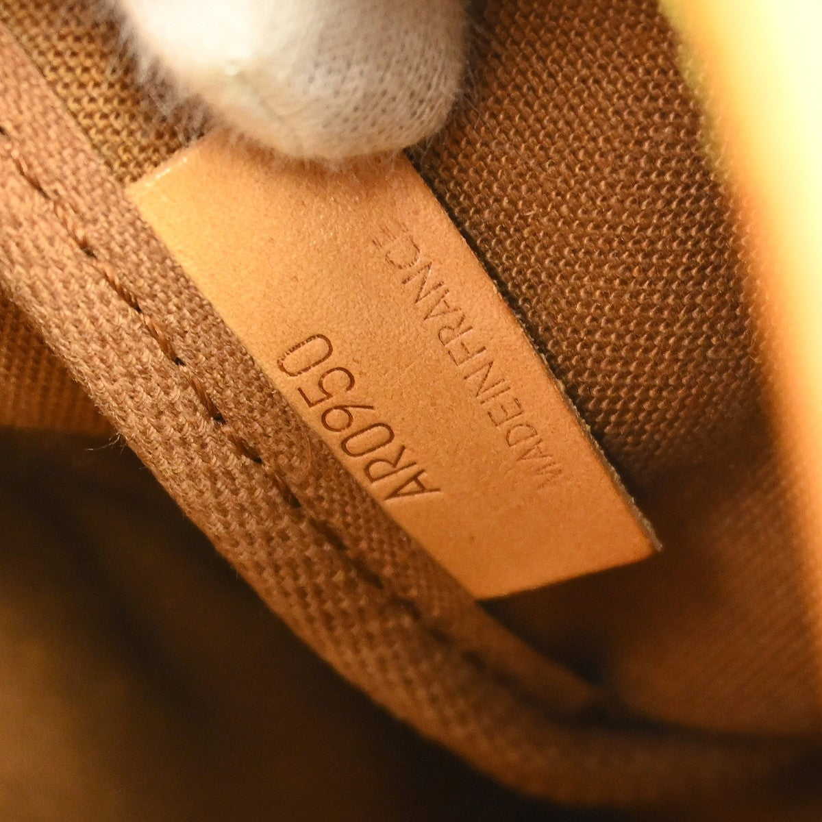 Louis Vuitton Saumur Monogram Canvas Brown Canvas Shoulder Bag Bag (Pre-Owned)