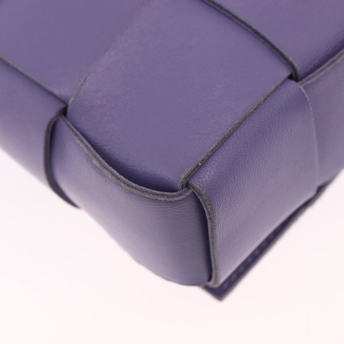 Bottega Veneta Cassette Maxi Intrecciato Leather Purple Leather Crossbody Bag Bag (Pre-Owned)
