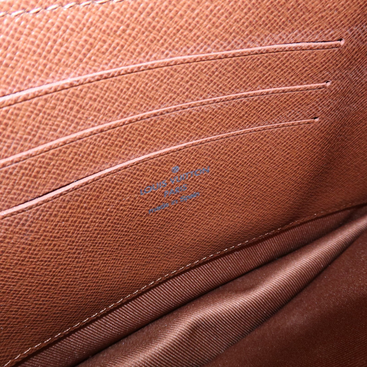 Louis Vuitton Legacy Chain Clutch Monogram Canvas Brown Canvas Clutche & Pouche Bag (Pre-Owned)