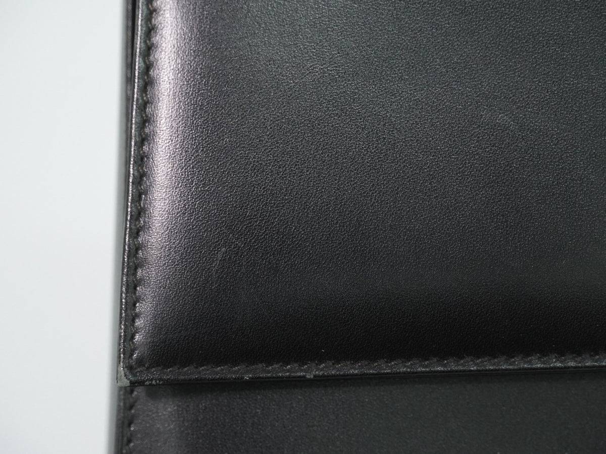 Salvatore Ferragamo Convertible Top Handle Leather Black Leather Handbag (Pre-Owned)