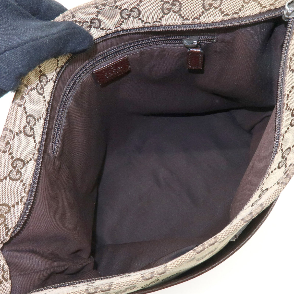 Gucci Web Strap Zip Messenger Gg Canvas Beige Canvas Handbag (Pre-Owned)