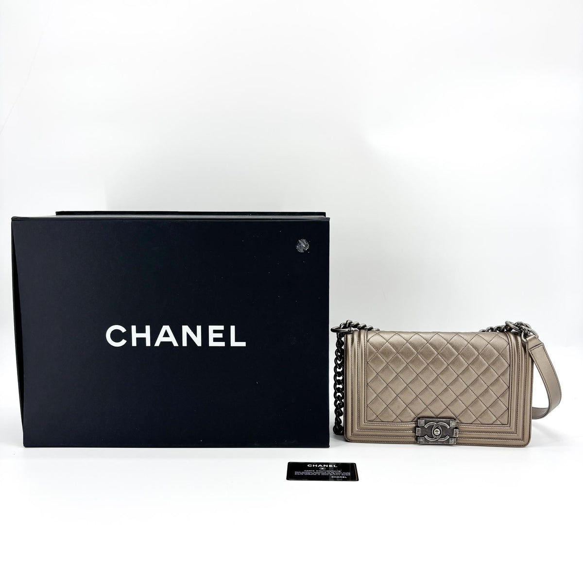 Chanel Boy Flap Quilted Calfskin Metallic Calfskin Shoulder Bag Bag (Pre-Owned)