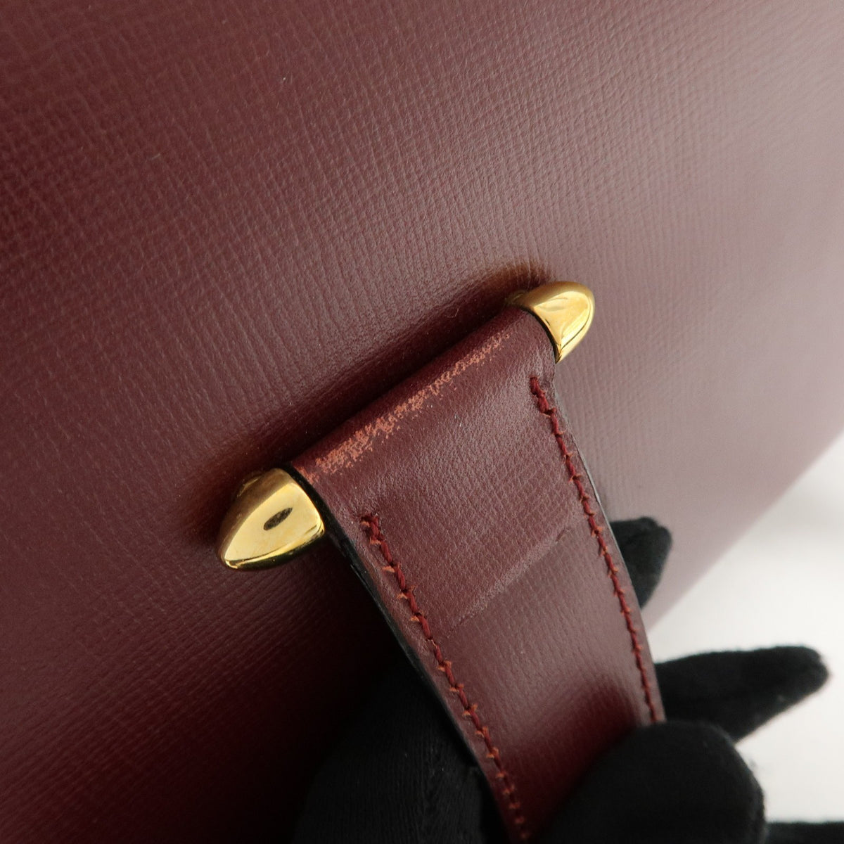Cartier Must De Cartier Boston Leather Burgundy Leather Travel Bag Bag (Pre-Owned)