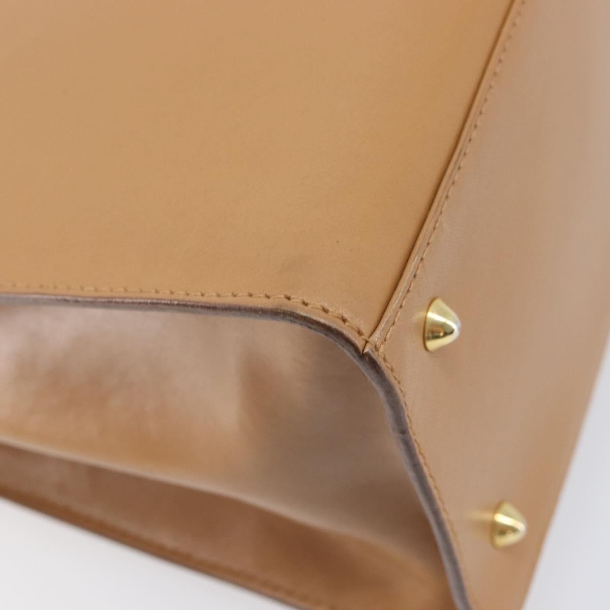 Gucci Vintage Lady Lock Top Handle Leather Beige Leather Handbag (Pre-Owned)