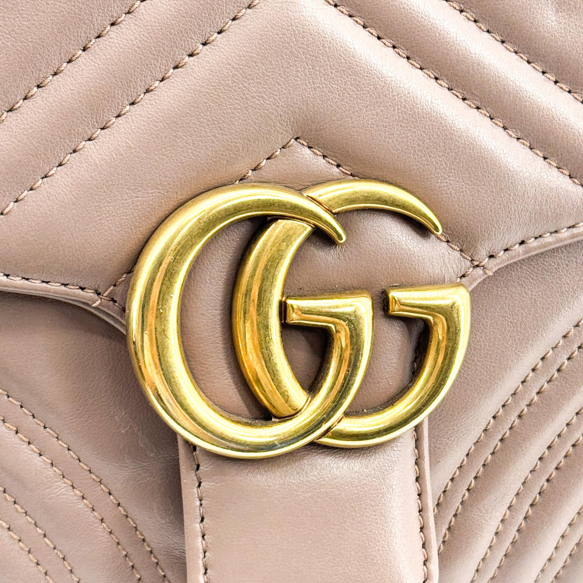 Gucci Gg Marmont Top Handle Flap Matelasse Leather Brown Leather Handbag (Pre-Owned)