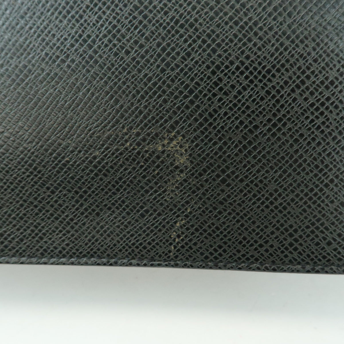 Louis Vuitton Selenga Pochette Taiga Leather Gray Leather Clutche & Pouche Bag (Pre-Owned)