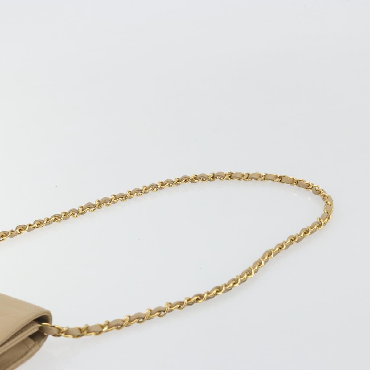 Chanel Vintage Clutch With Chain Quilted Leather Beige Leather Clutche & Pouche Bag (Pre-Owned)