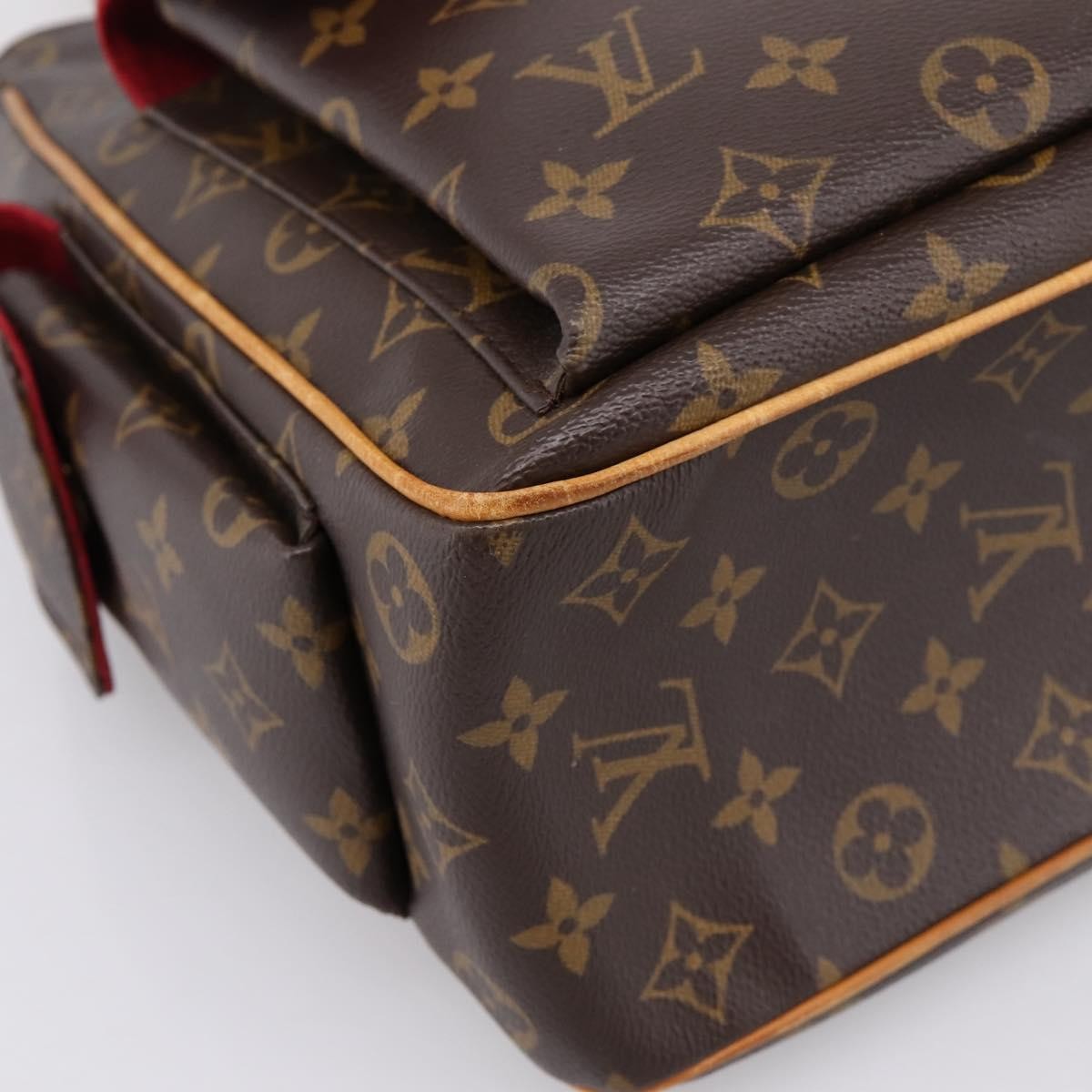 Louis Vuitton Multipli Cite Monogram Canvas Brown Canvas Shoulder Bag Bag (Pre-Owned)