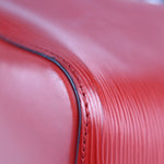Louis Vuitton Néonoé Red Leather Shoulder Bag (Pre-Owned)