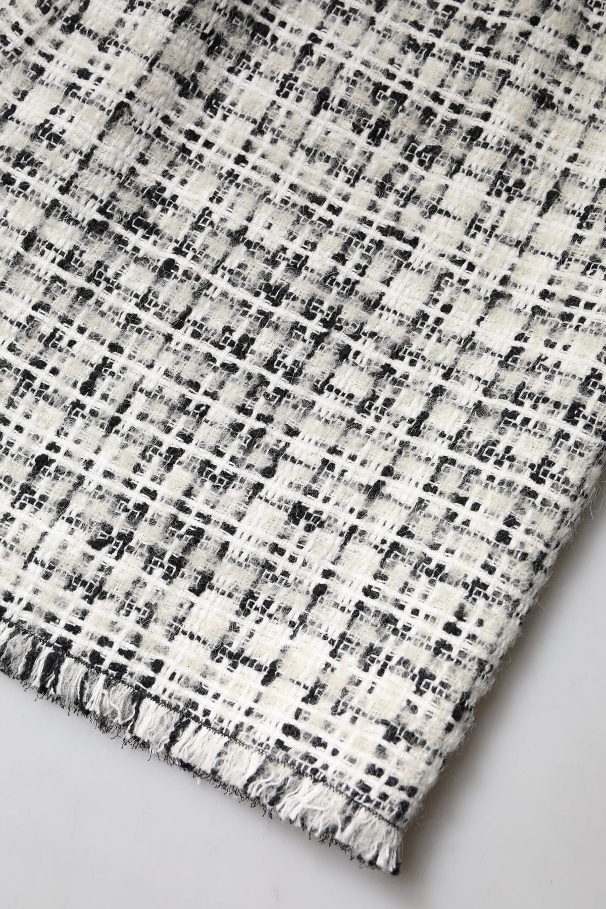 Dolce & Gabbana White Black High Waist Tartan Tweed Mini Women's Skirt