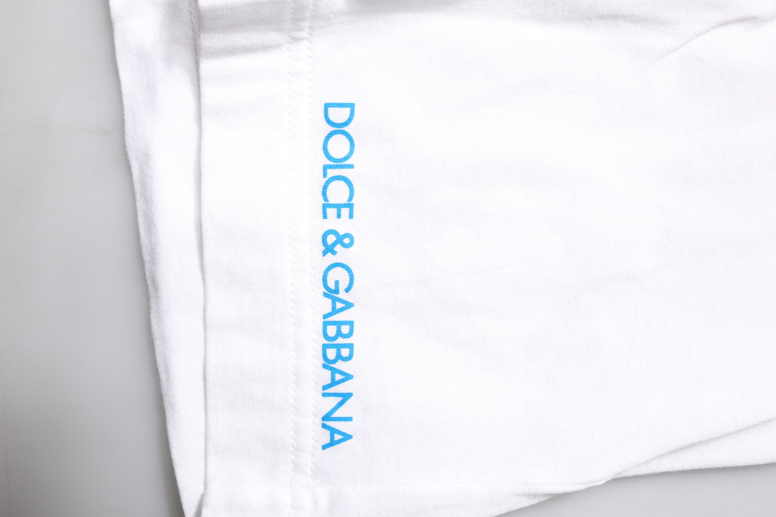 Dolce & Gabbana White Graphic Print Cotton Crew Neck Women's T-shirt