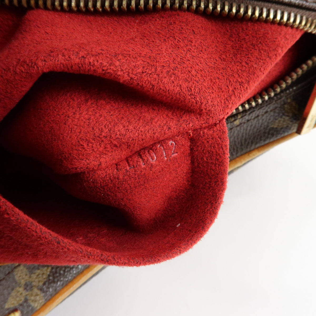 Louis Vuitton Croissant Monogram Canvas Brown Canvas Handbag (Pre-Owned)