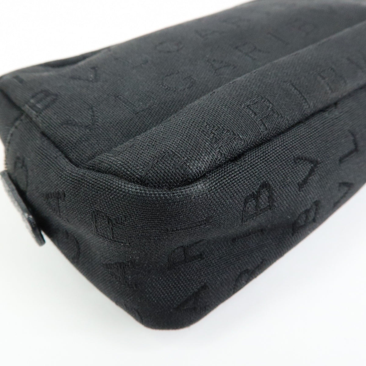 Bvlgari Pouch Canvas Black Canvas Clutche & Pouche Bag (Pre-Owned)