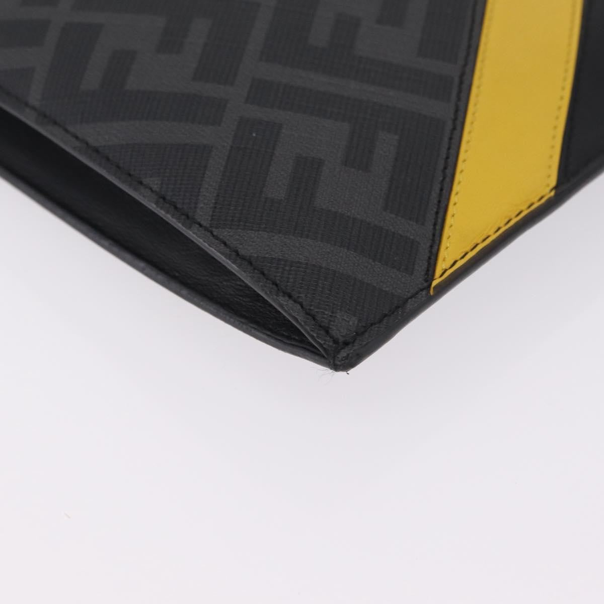 Fendi Zip Flat Wristlet Zucca Coated Canvas And Leather Black Canvas Clutche & Pouche Bag (Pre-Owned)
