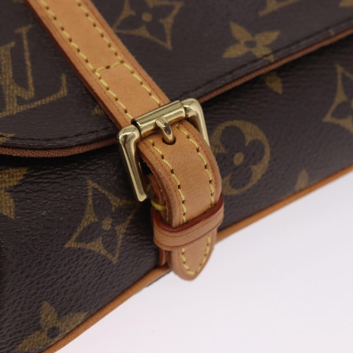 Louis Vuitton Marelle Waist Monogram Canvas Brown Canvas Handbag (Pre-Owned)