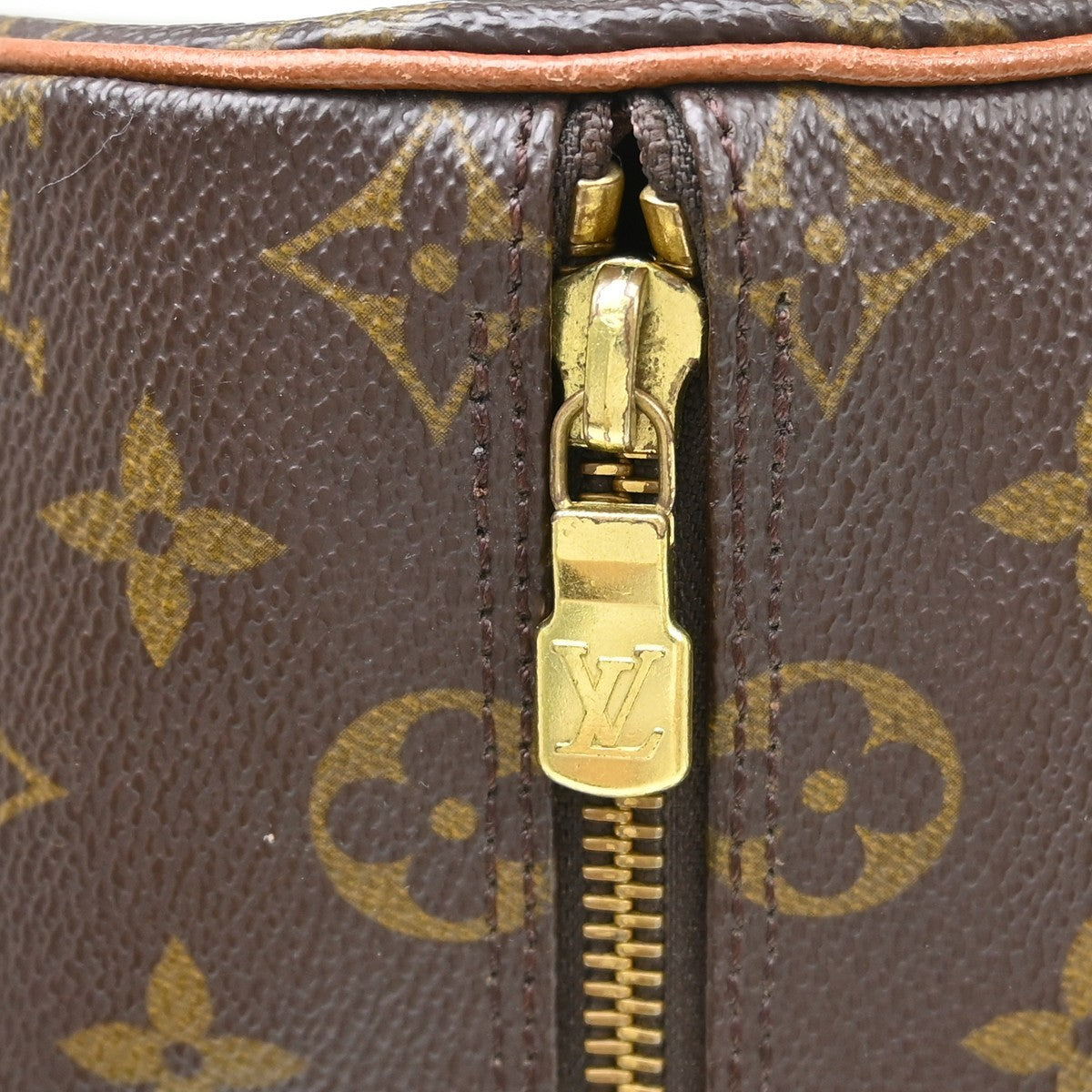 Louis Vuitton Papillon Monogram Canvas Brown Canvas Handbag (Pre-Owned)
