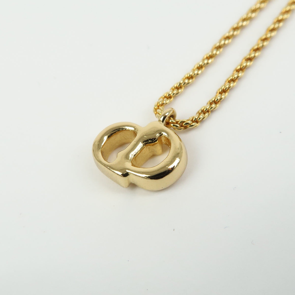 Christian Dior Cd Pendant Metal Gold Gold_Plated Necklace Jewelry (Pre-Owned)