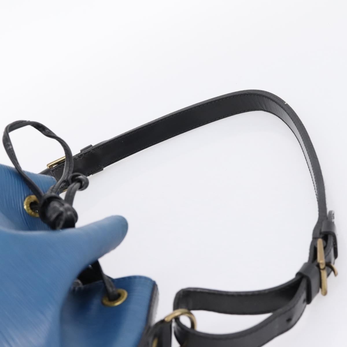 Louis Vuitton Bicolor Petit Noe Epi Leather Blue Leather Shoulder Bag Bag (Pre-Owned)