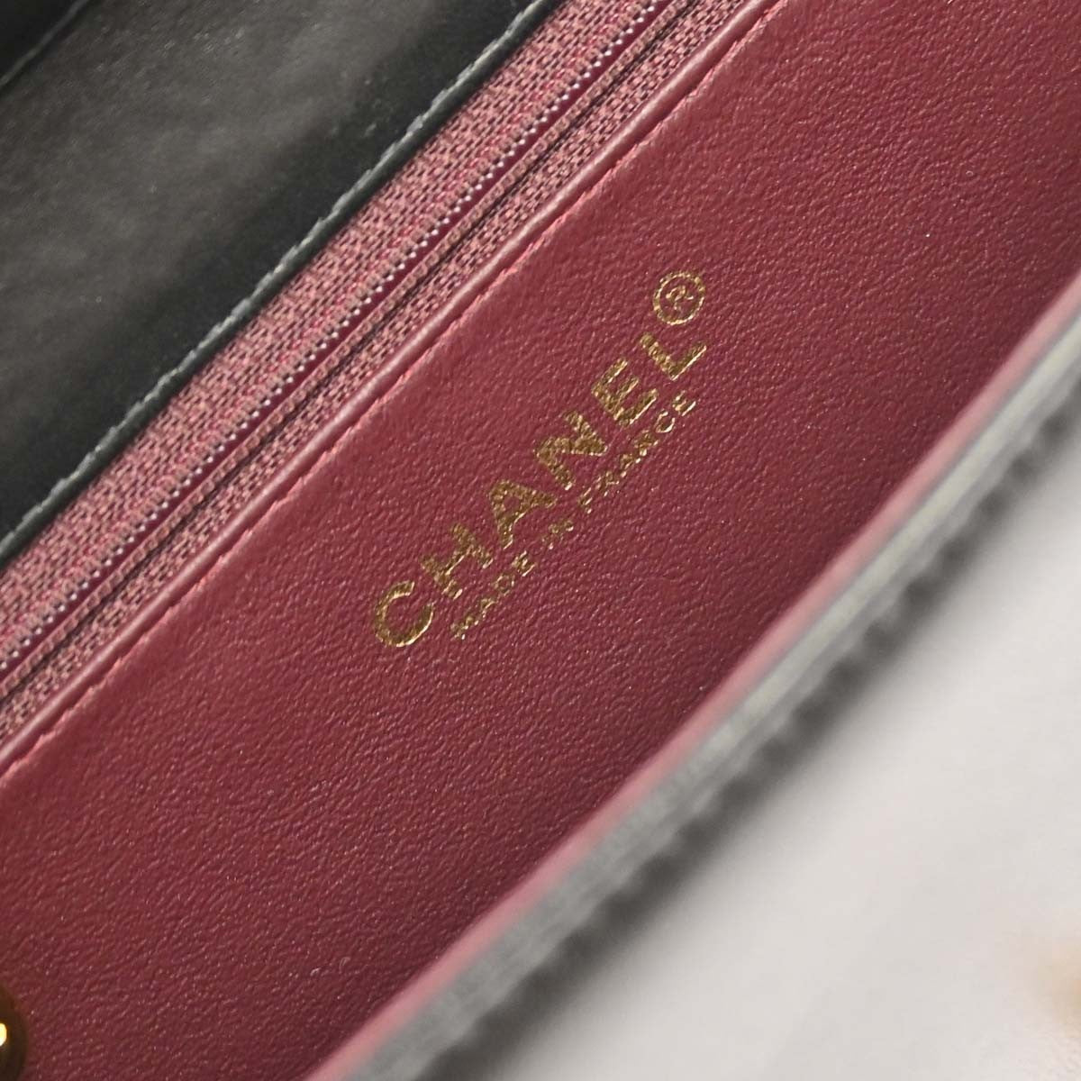 Chanel Vintage Full Flap Quilted Lambskin Black Leather Shoulder Bag Bag (Pre-Owned)