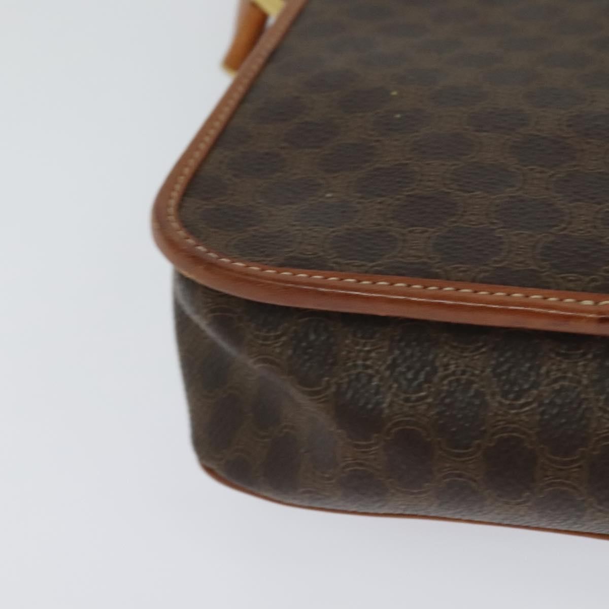 Celine Vintage Macadam Circle Logo Canvas And Leather Brown Canvas Shoulder Bag Bag (Pre-Owned)